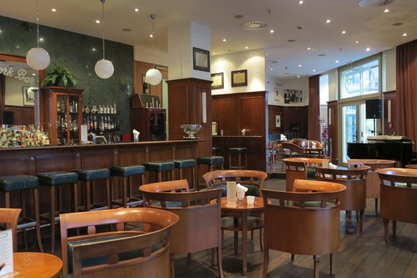 Lindner Hotel & Residence Main Plaza (Frankfurt am Main)